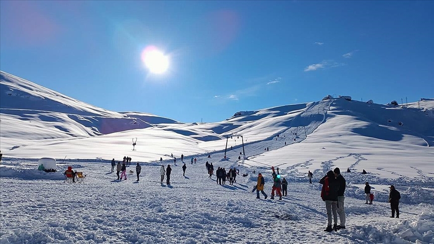 Torosların İncisi- Saklıkent Kayak Merkezi 