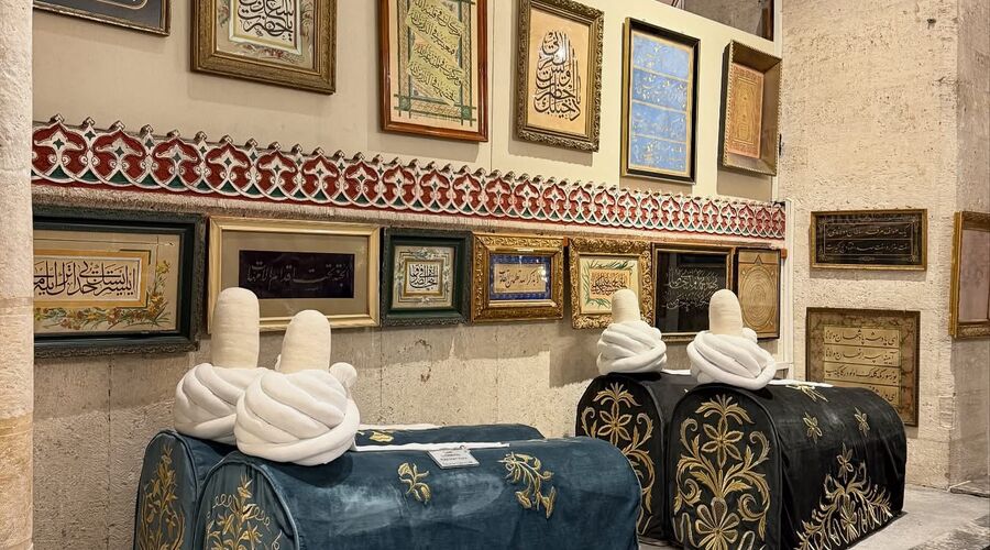 Konya Lale Bahçeleri Mevlana Kelebekler Vadisi Sille Köyü Turu 