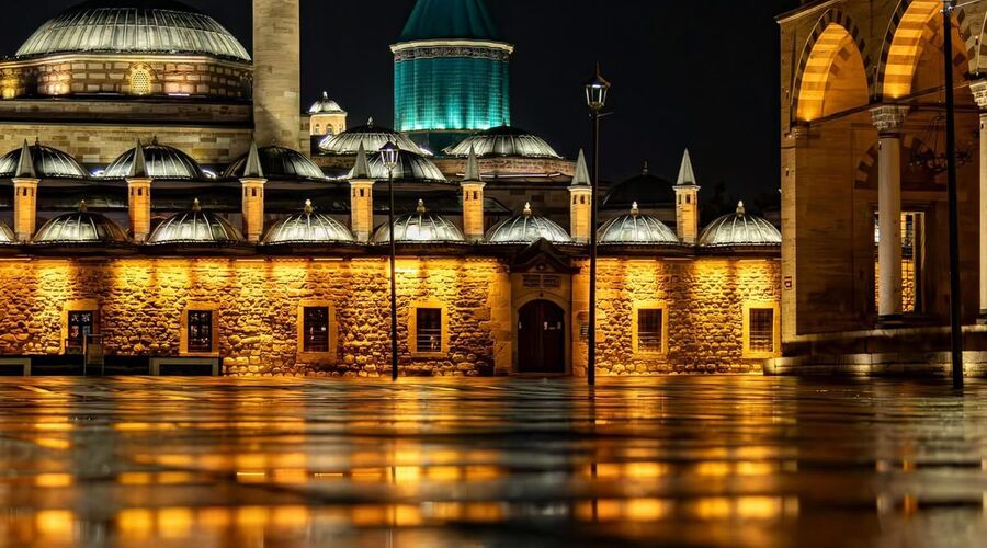 Konya Lale Bahçeleri Mevlana Kelebekler Vadisi Sille Köyü Turu 